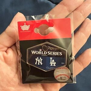 2024 World Series Yankees Dodgers Pin